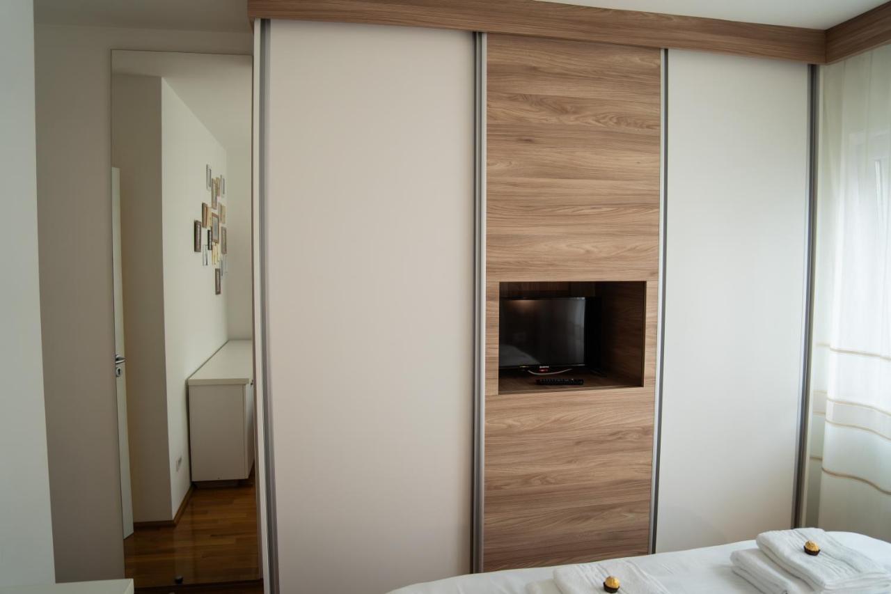 Ultracentral Golden Apartament 1 Suceava Bagian luar foto